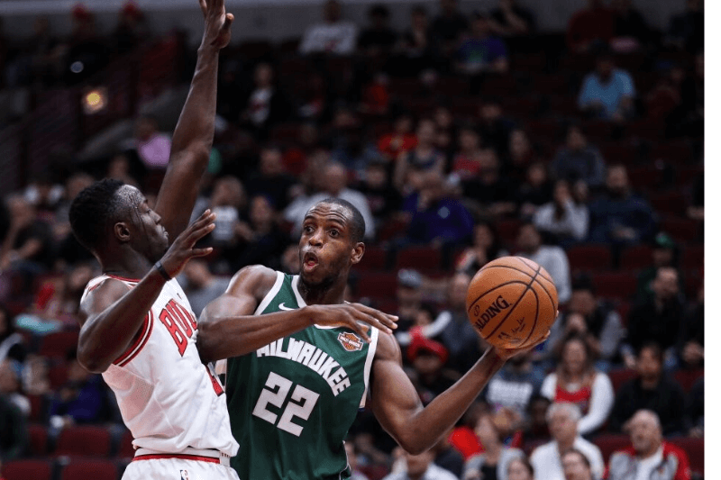 CHICAGO, USA - OCTOBER 6: Khris Middleton (22) of Milwaukee Bucks in action during the preseason NBA game between Chicago Bulls and Milwaukee Bucks, in Chicago, United States, on October 6, 2017.