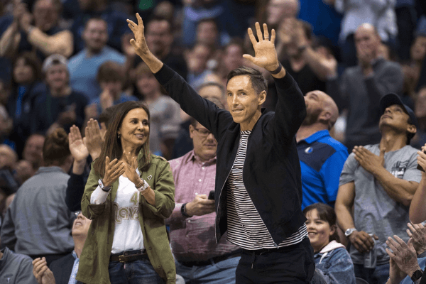 Apr 1, 2019; Dallas, TX, USA; Former Dallas Mavericks and NBA Hall of Famer Steve Nash waves to the crowd during the second quarter between the Dallas Mavericks and the Philadelphia 76ers at the American Airlines Center.h