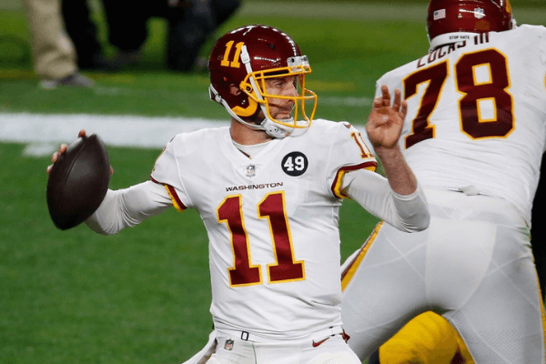 Alex Smith #11 of the Washington Football Team in action against the Pittsburgh Steelers on December 8, 2020 at Heinz Field in Pittsburgh, Pennsylvania.