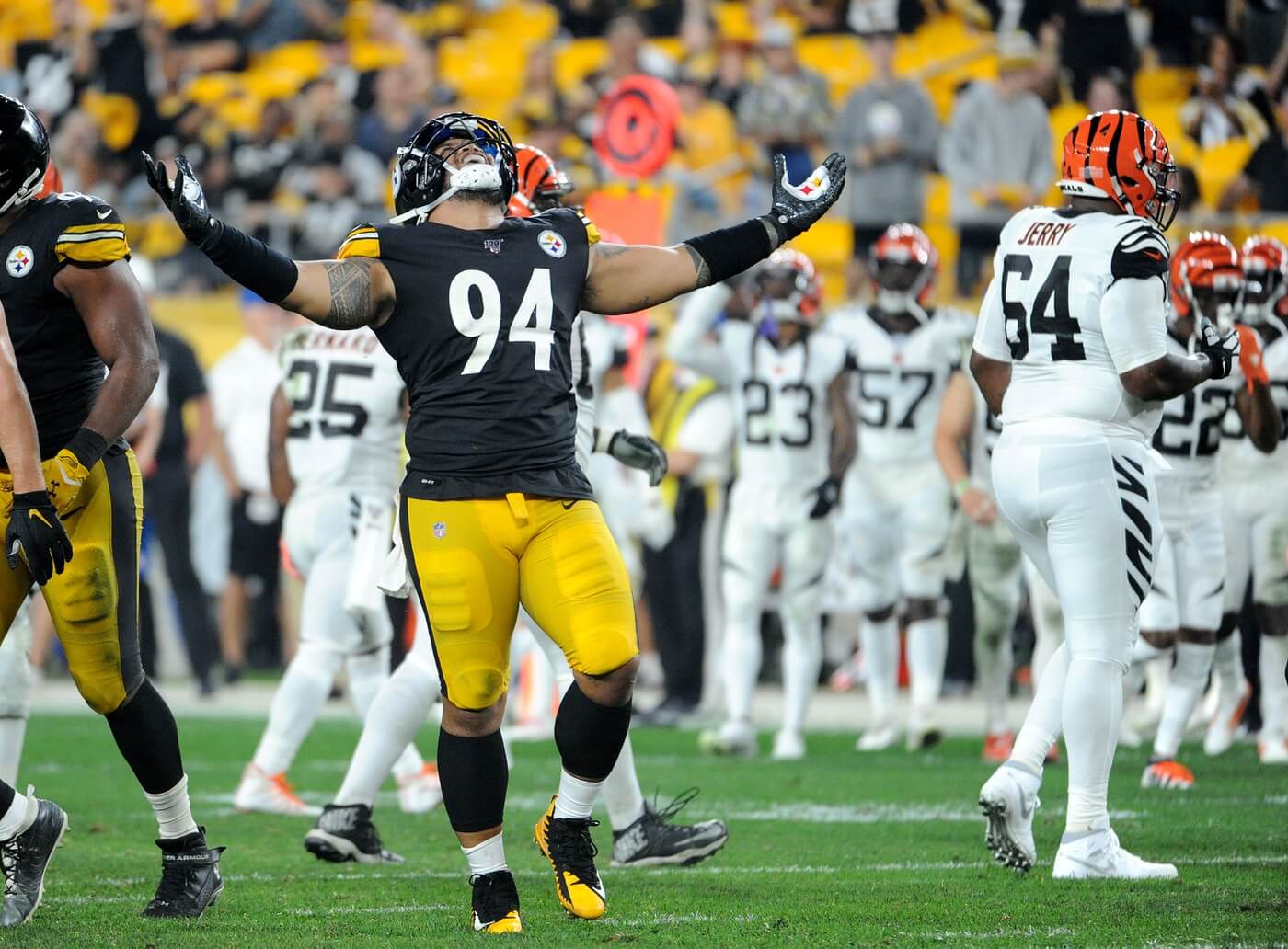 Pittsburgh Steelers defensive end Tyson Alualu (94) celebrates a sack against the Cincinnati Bengals during the fourth quarter at Heinz Field. The Steelers won 27-3.