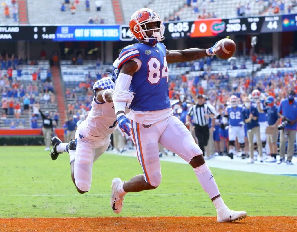 Nov 28, 2020; Gainesville, FL, USA; Florida Gators tight end Kyle Pitts (84) scores a touchdown during a football game against the Kentucky Wildcats at Ben Hill Griffin Stadium in Gainesville, Fla. Nov. 28, 2020. Mandatory Credit: Brad McClenny-USA TODAY NETWORK
