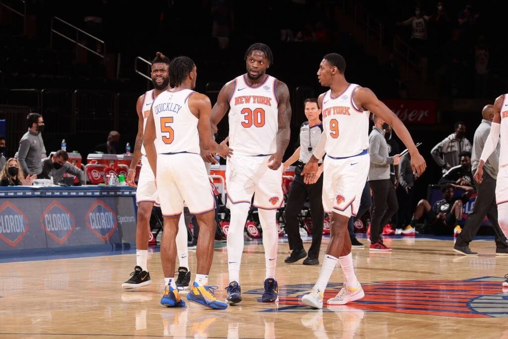 NEW YORK, NY - APRIL 21: Julius Randle #30 of the New York Knicks talks to teammates during the game against the Atlanta Hawks on April 21, 2021 at Madison Square Garden in New York City, New York. NOTE TO USER: User expressly acknowledges and agrees that, by downloading and or using this photograph, User is consenting to the terms and conditions of the Getty Images License Agreement. Mandatory Copyright Notice: Copyright 2021 NBAE (Photo by Nathaniel S. Butler/NBAE via Getty Images)