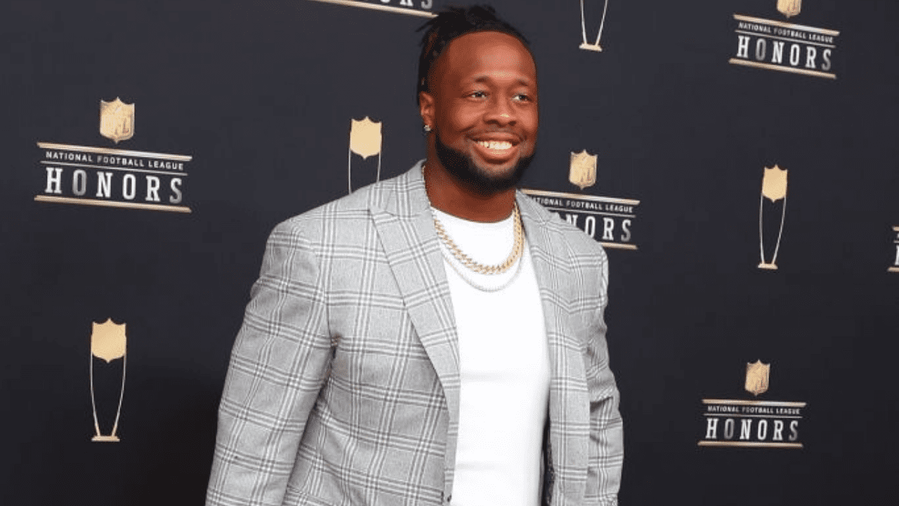 ATLANTA, GA - FEBRUARY 02: Gerald McCoy poses for photos on the red carpet at the NFL Honors on February 2, 2019 at the Fox Theatre in Atlanta, GA. (Photo by Rich Graessle/Icon Sportswire via Getty Images)