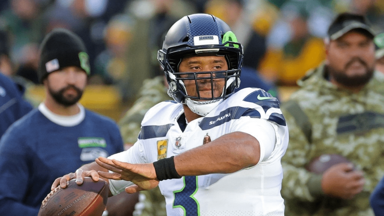 GREEN BAY, WISCONSIN - NOVEMBER 14: Russell Wilson #3 of the Seattle Seahawks participates in warmups prior to a game against the Green Bay Packers at Lambeau Field on November 14, 2021 in Green Bay, Wisconsin. The Packers defeated the Seahawks 17-0. (Photo by Stacy Revere/Getty Images)