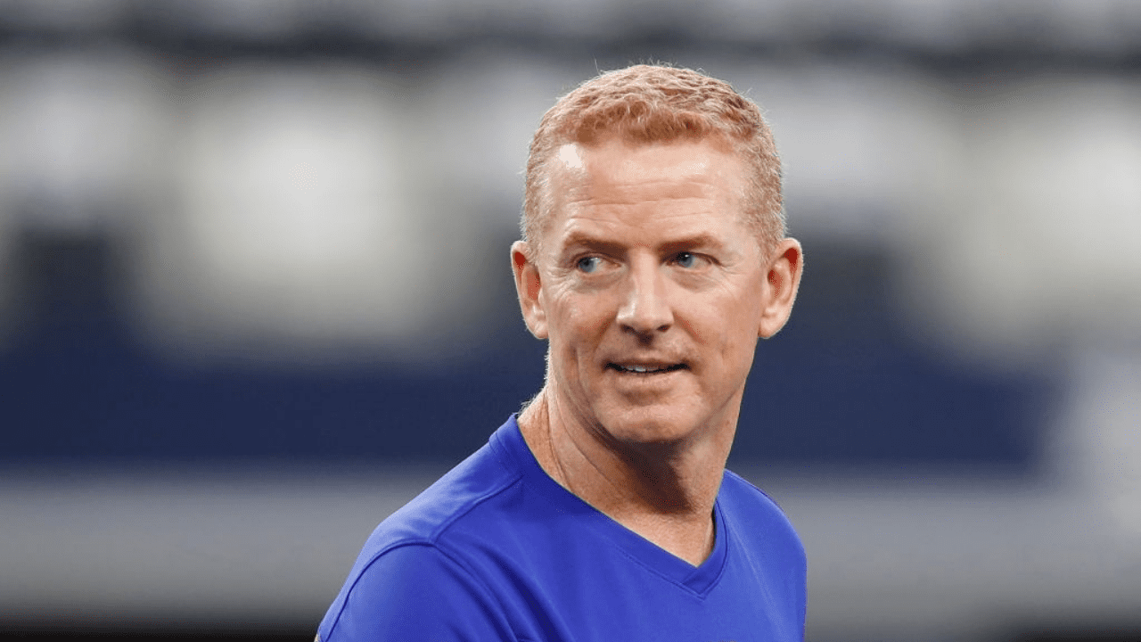 ARLINGTON, TEXAS - OCTOBER 10: Offensive Coordinator Jason Garrett of the New York Giants on the field before the game against the Dallas Cowboys at AT&T Stadium on October 10, 2021 in Arlington, Texas. (Photo by Wesley Hitt/Getty Images)