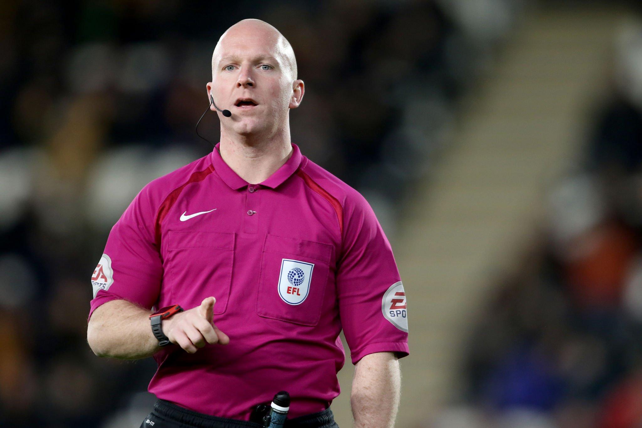 Referee Simon Hooper during the Sky Bet Championship match between Hull City and Sheffield United at KCOM on February 23, 2018 in Hull, England.