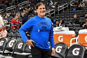 LOS ANGELES, CALIFORNIA - NOVEMBER 25: Mark Cuban attends a basketball game between the Los Angeles Clippers and the Dallas Mavericks at Crypto.com Arena on November 25, 2023 in Los Angeles, California. NOTE TO USER: User expressly acknowledges and agrees that, by downloading and or using this photograph, User is consenting to the terms and conditions of the Getty Images License Agreement. (Photo by Allen Berezovsky/Getty Images)